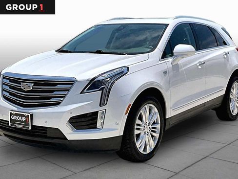 Used 2017 Cadillac XT5 Premium Luxury w/ Driver Assist Package FWD image 1