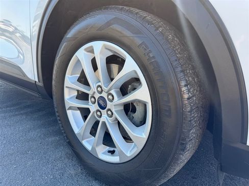 Used 2020 Ford Escape S FWD image 10