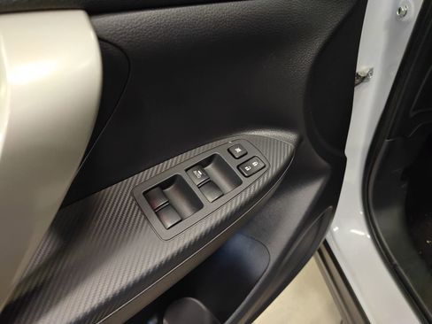 Used 2025 Mitsubishi Eclipse Cross SE image 10