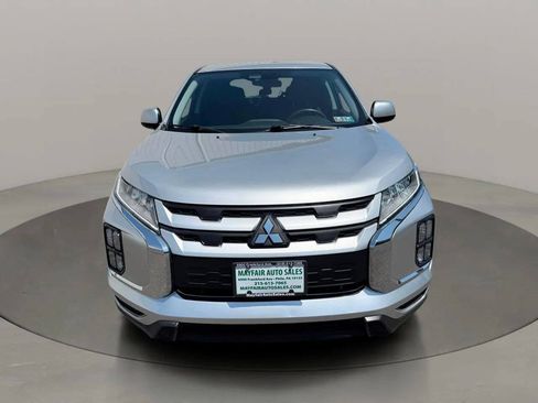 Used 2022 Mitsubishi Outlander Sport ES FWD image 9