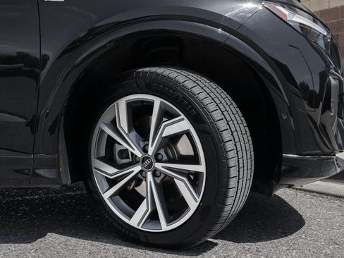 Used 2024 Audi Q4 e-tron Premium Plus AWD/4WD image 13