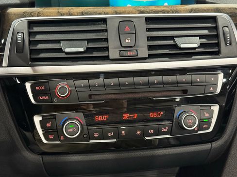 Used 2018 BMW 430i Convertible image 35