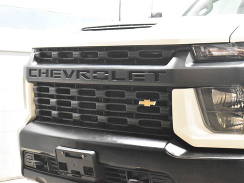 Used 2022 Chevrolet Silverado 2500 W/T w/ WT Convenience Package AWD/4WD image 26