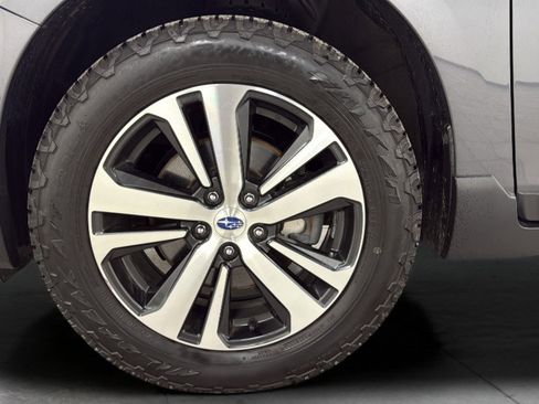 Used 2019 Subaru Outback 2.5i Limited image 40