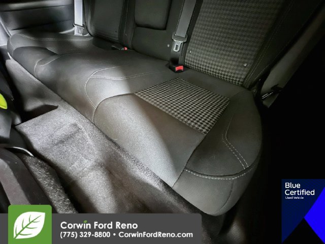 Used 2018 Dodge Challenger SXT RWD image 26