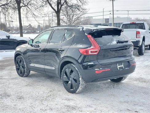 New 2026 Volvo XC40 B5 Ultra w/ Protection Package Premier image 6