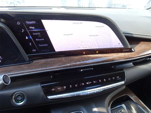 Used 2021 Cadillac Escalade Sport Platinum w/ Heavy-Duty Trailer Package image 10