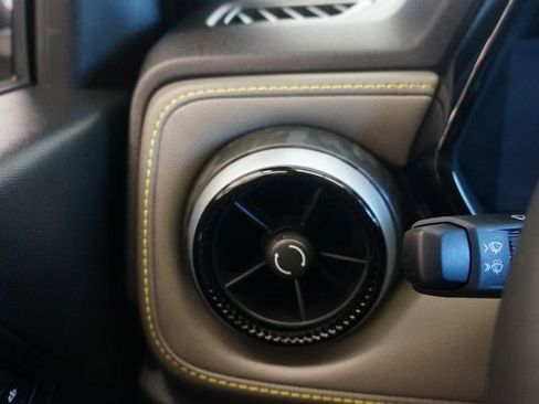 Used 2026 Chevrolet Colorado ZR2 w/ Technology Package image 26