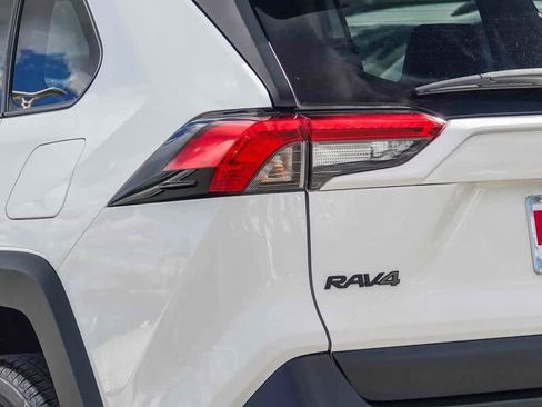 Used 2023 Toyota RAV4 Adventure image 7