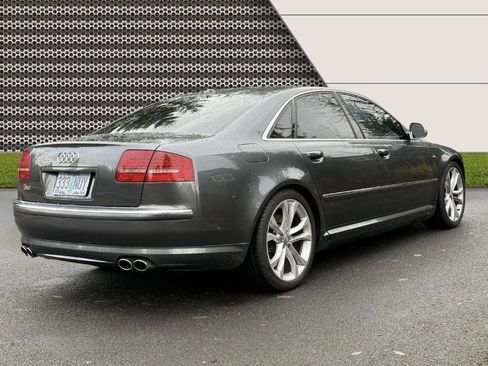 Used 2009 Audi S8 AWD/4WD image 9