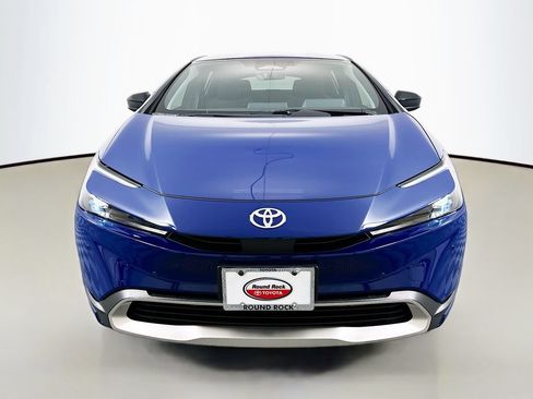 Used 2026 Toyota Prius Plug-In Hybrid FWD image 2
