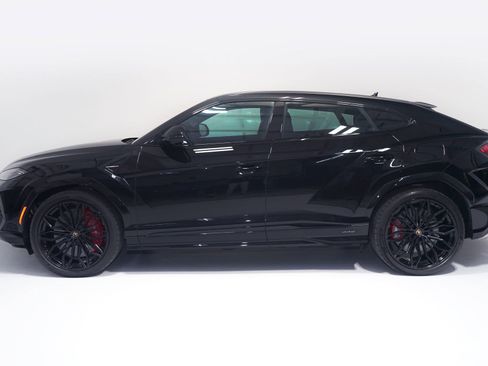 Used 2026 Lamborghini Urus SE image 5
