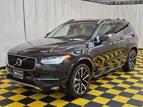 Used 2019 Volvo XC90 T6 Momentum w/ Protection Package image 7