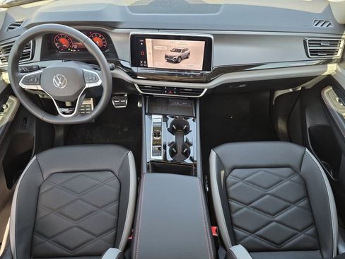 New 2026 Volkswagen Atlas Peak Edition AWD/4WD image 23