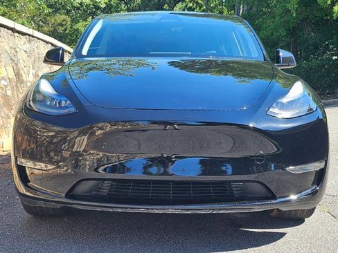 Used 2023 Tesla Model Y Long Range AWD/4WD image 6