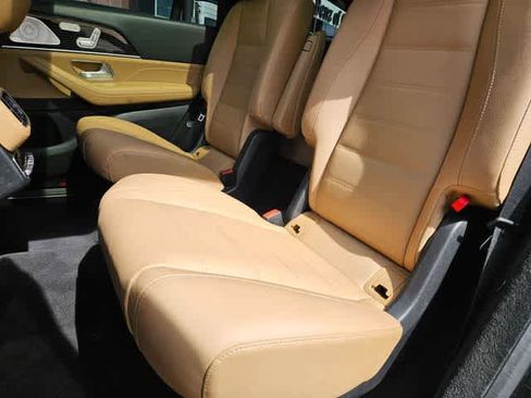 Used 2024 Mercedes-Benz GLS 450 4MATIC w/ AMG Line Exterior image 20