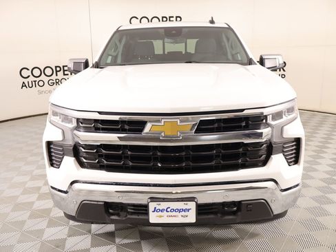 Used 2024 Chevrolet Silverado 1500 LT w/ Convenience Package II image 10