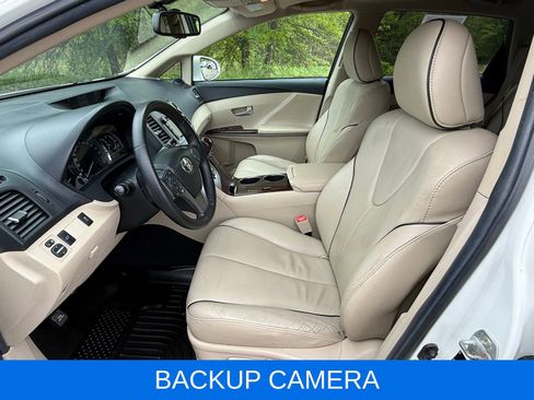 Used 2013 Toyota Venza XLE w/ XLE Premium Pkg AWD/4WD image 18