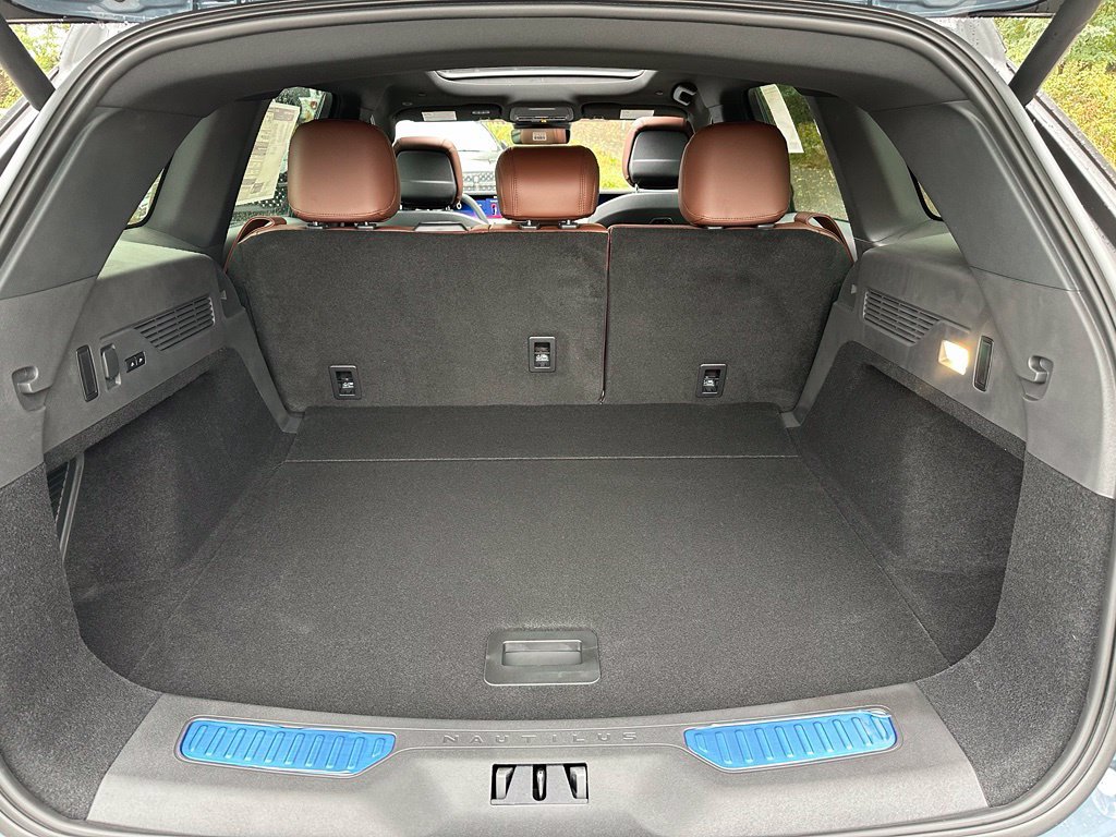 New 2026 Lincoln Nautilus Reserve AWD/4WD image 27