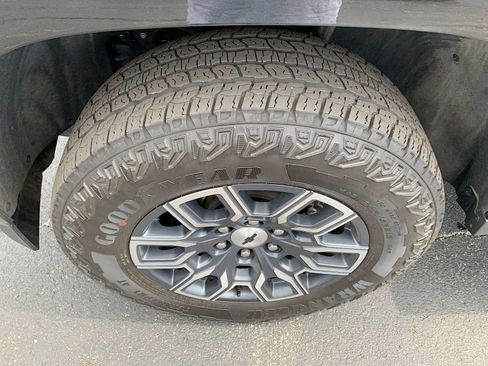 Certified 2025 Chevrolet Colorado Z71 AWD/4WD image 31