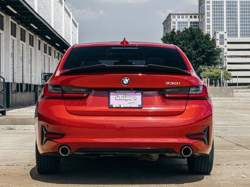 Used 2020 BMW 330i Sedan w/ Convenience Package RWD image 18
