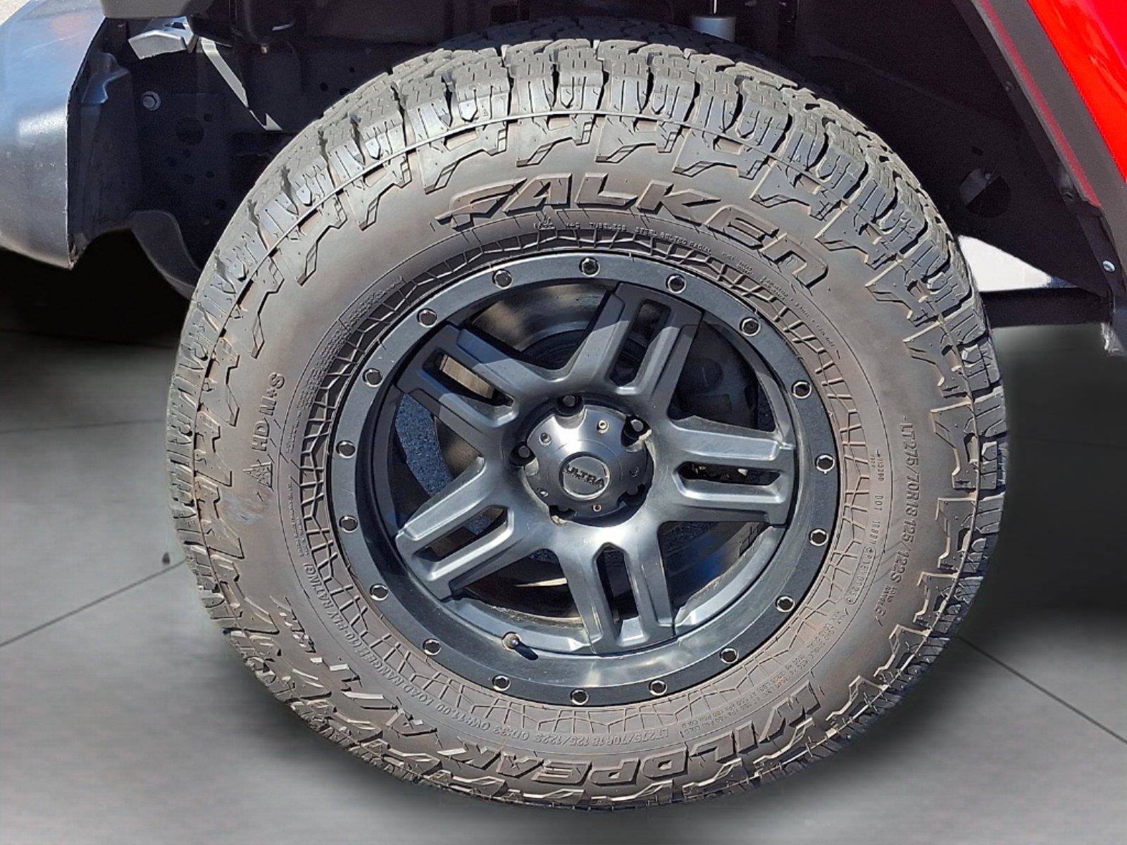 Used 2021 Jeep Gladiator Sport AWD/4WD image 27