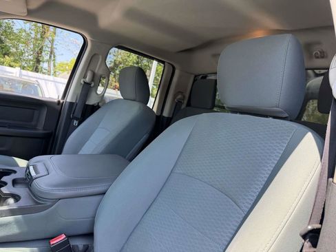 Used 2016 RAM 1500 Express AWD/4WD image 17