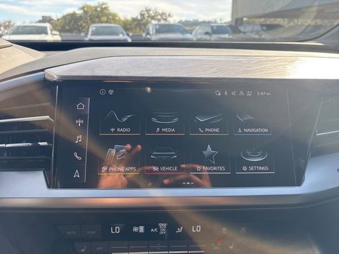 Used 2023 Audi Q4 e-tron Premium Plus w/ Premium Plus image 20