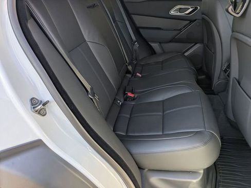 New 2026 Land Rover Range Rover Velar Dynamic SE image 17
