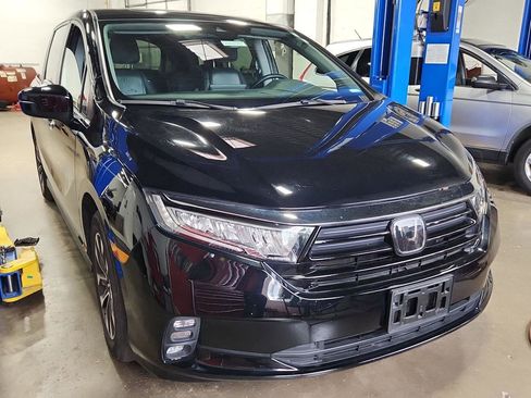 Certified 2024 Honda Odyssey EX-L image 6