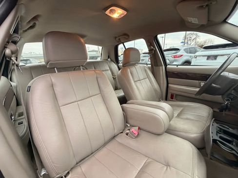 Used 2010 Mercury Grand Marquis LS image 20