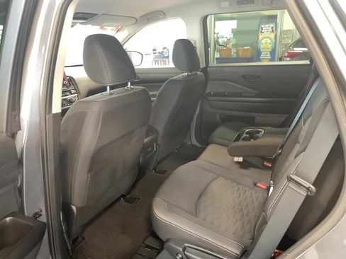 Certified 2023 Nissan Pathfinder SV AWD/4WD image 21