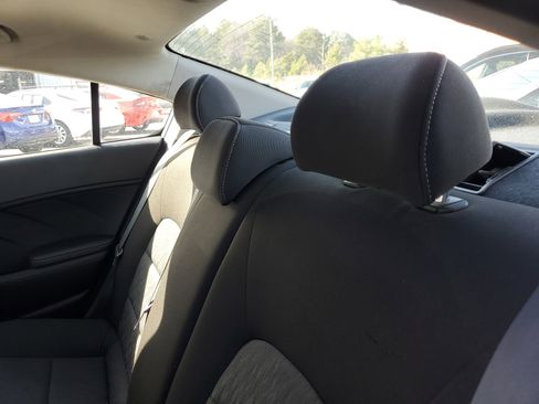 Used 2016 Kia Forte LX image 10