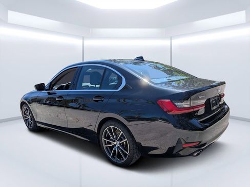 Used 2020 BMW 330i xDrive Sedan w/ Convenience Package AWD/4WD image 5