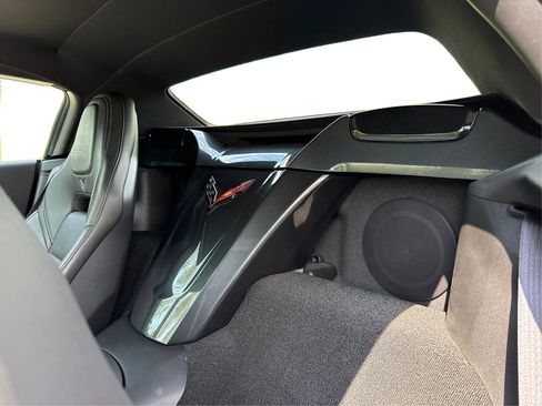Used 2017 Chevrolet Corvette Z06 RWD image 10