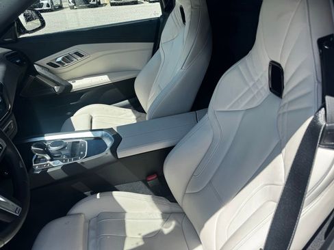 Used 2024 BMW Z4 sDrive30i w/ Premium Package RWD image 9