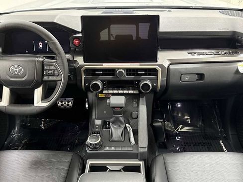 New 2025 Toyota Tacoma TRD Sport image 27