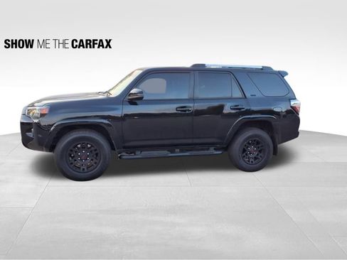 Used 2022 Toyota 4Runner SR5 image 3