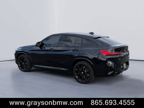 Used 2025 BMW X4 M40i w/ Premium Package image 5