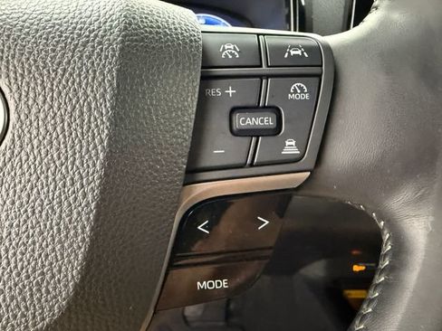 Used 2025 Toyota Camry XLE w/ Premium Package FWD image 11