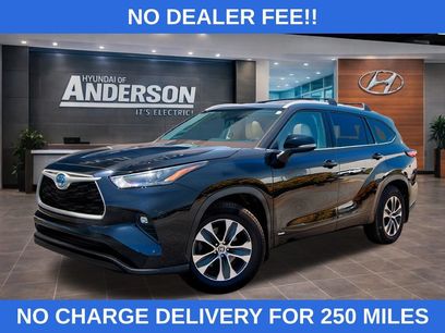 Used 2022 Toyota Highlander XLE