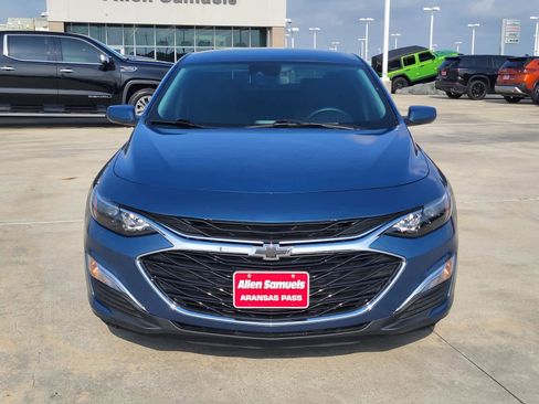 Used 2025 Chevrolet Malibu RS FWD image 8