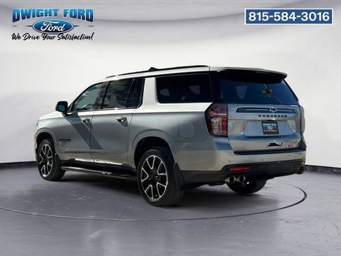 Used 2023 Chevrolet Suburban RST w/ Sport Performance Package AWD/4WD image 3