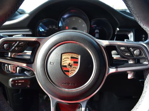 Used 2019 Porsche Macan S image 15