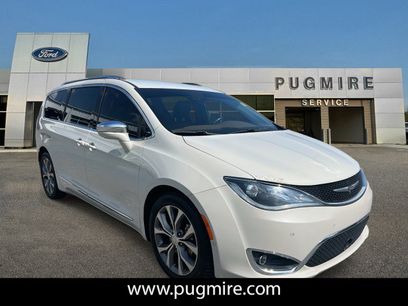 Used 2017 Chrysler Pacifica Limited