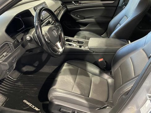 Used 2021 Honda Accord Sport image 11