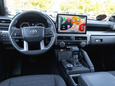 New 2026 Toyota 4Runner TRD Off-Road Premium AWD/4WD image 14