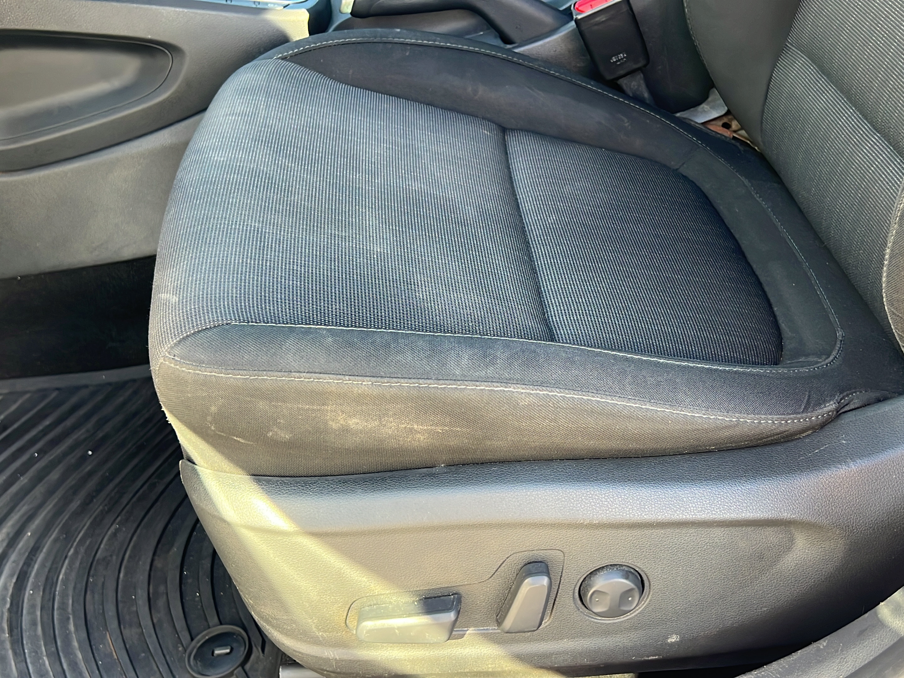 Used 2023 Hyundai Kona SEL w/ Cargo Package AWD/4WD image 14