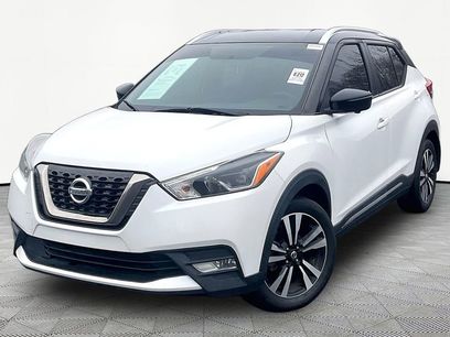 Used 2018 Nissan Kicks SR