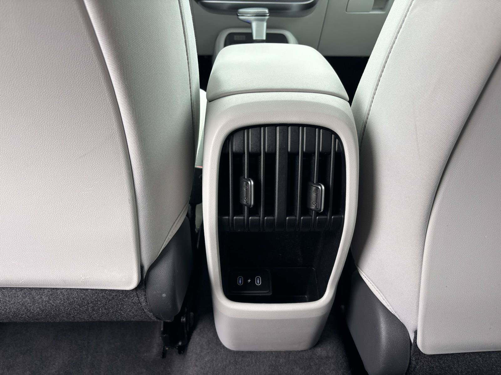 Certified 2024 Hyundai Kona SEL AWD/4WD image 13